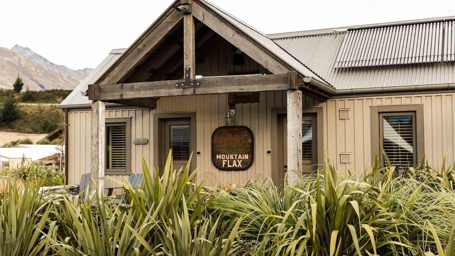 The Headwaters Eco Lodge Glenorchy Room photo