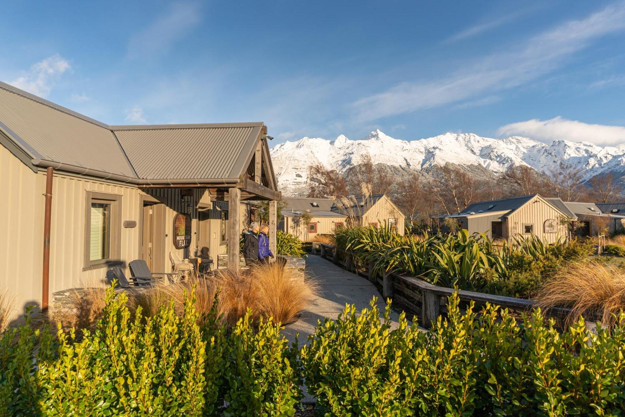 The Headwaters Eco Lodge Glenorchy Exterior photo