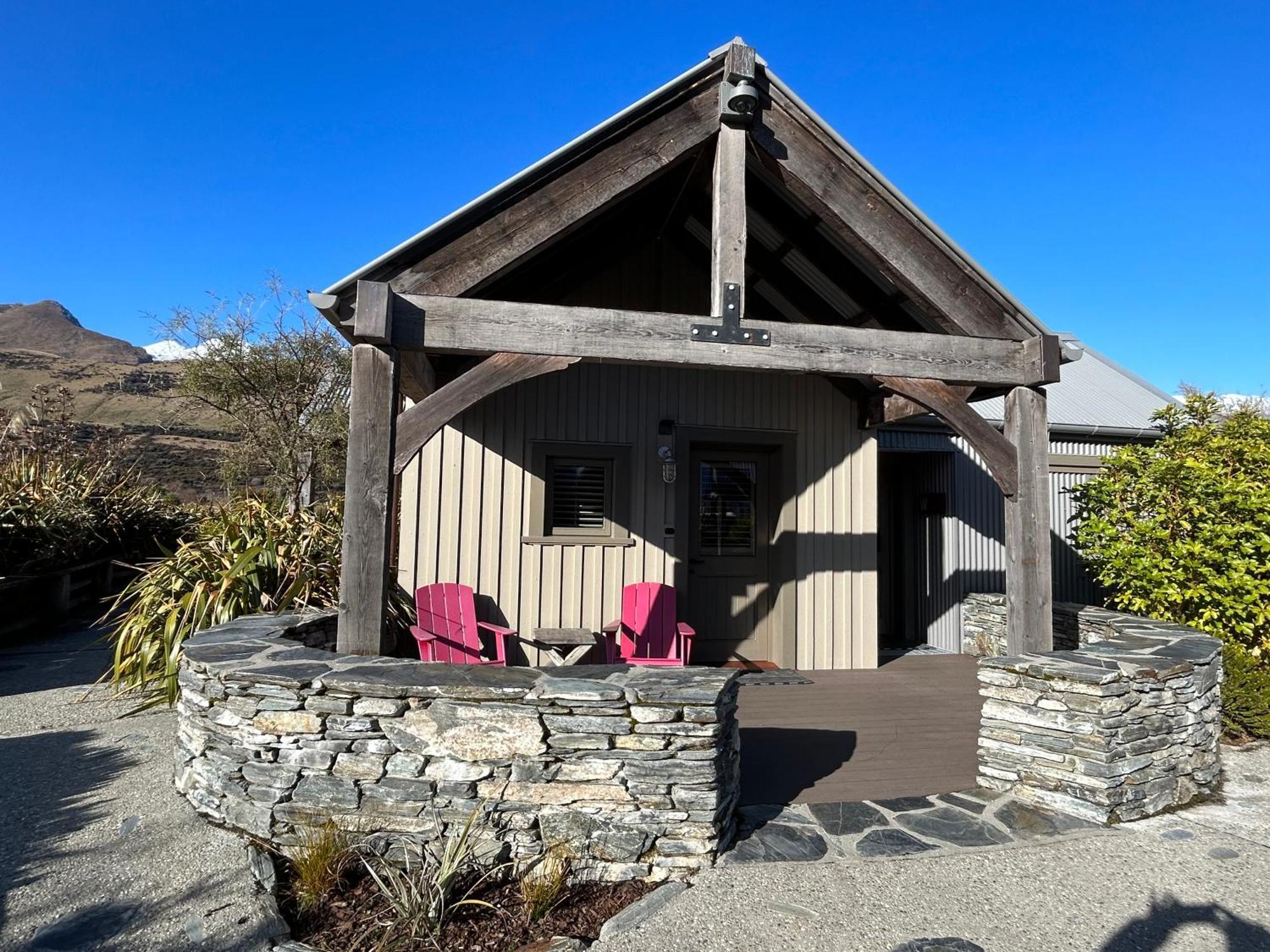 The Headwaters Eco Lodge Glenorchy Exterior photo