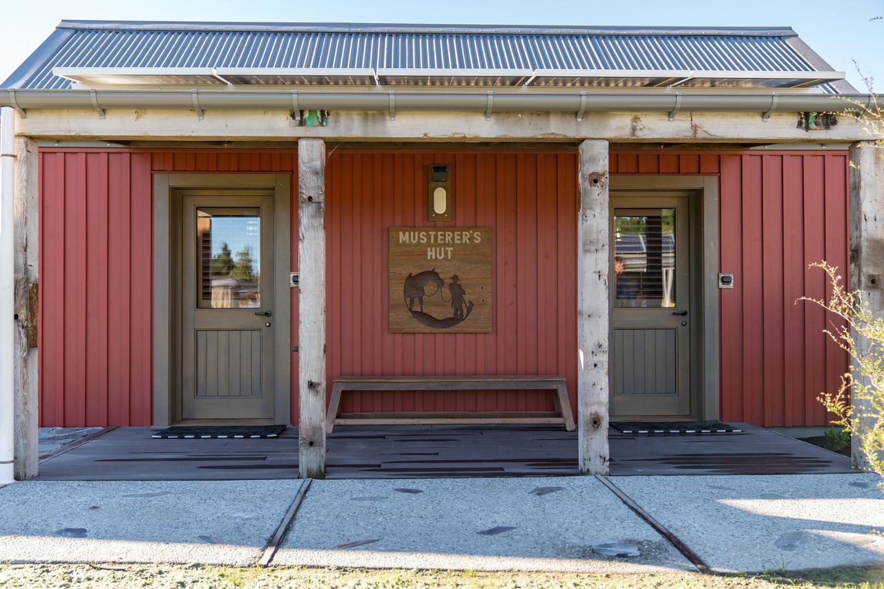 The Headwaters Eco Lodge Glenorchy Exterior photo